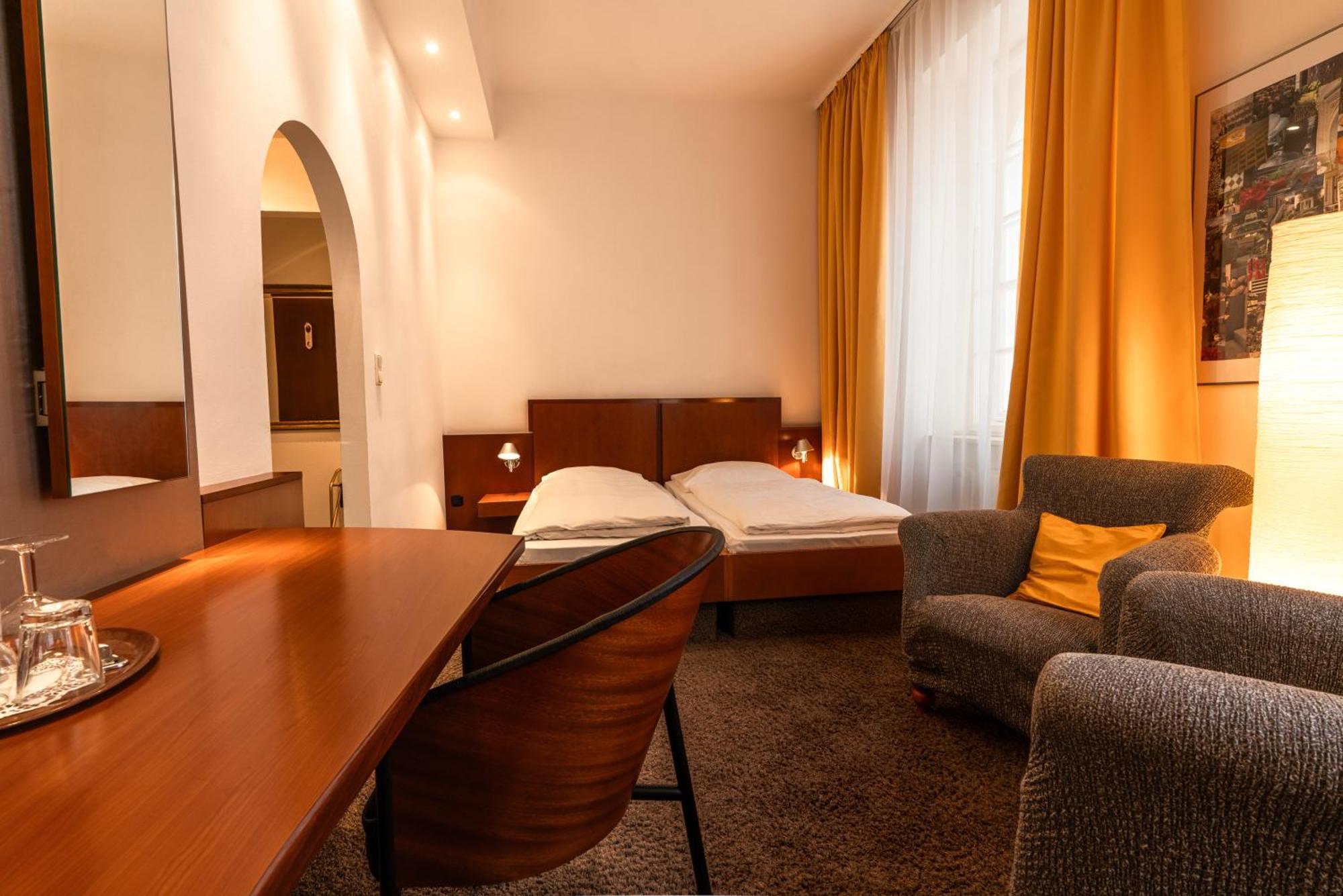 Hotel Carlton Monachium Zewnętrze zdjęcie